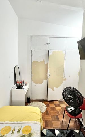 Casa à venda com 419m², 5 quartos e 4 vagas Casa à venda com 419m², 5 quartos e 4 vagasQuarto 1 - Suíte