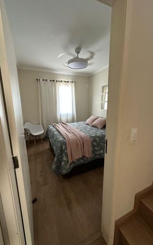 Casa de condomínio à venda com 145m², 3 quartos e 2 vagas Casa de condomínio à venda com 145m², 3 quartos e 2 vagasQuarto