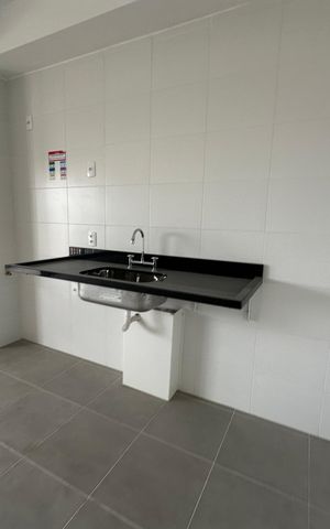 Apartamento à venda com 70m², 2 quartos e 2 vagas Apartamento à venda com 70m², 2 quartos e 2 vagasCozinha