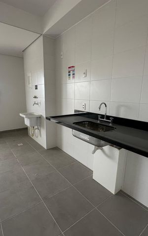 Apartamento à venda com 70m², 2 quartos e 2 vagas Apartamento à venda com 70m², 2 quartos e 2 vagasCozinha