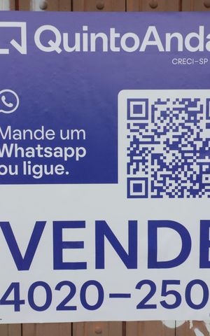 Casa à venda com 150m², 2 quartos e 2 vagasPlaca