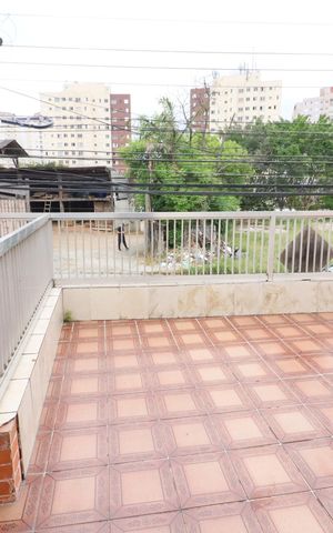 Casa à venda com 150m², 2 quartos e 2 vagasQuintal