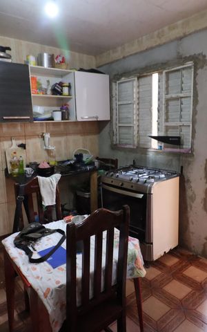 Casa à venda com 150m², 2 quartos e 2 vagasCozinha 2