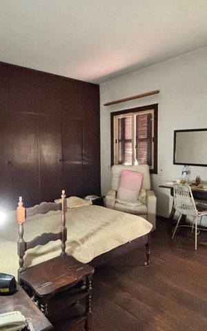 Casa à venda com 684m², 3 quartos e 6 vagas Casa à venda com 684m², 3 quartos e 6 vagasSuíte 02