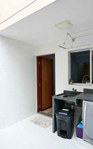 Casa à venda com 125m², 3 quartos e 2 vagasÁrea de Serviço 
