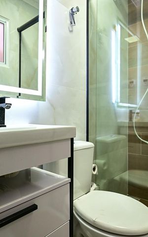 Casa à venda com 125m², 3 quartos e 2 vagasBanheiro Suíte 1