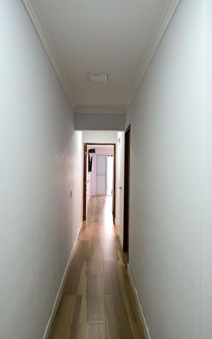 Casa à venda com 125m², 3 quartos e 2 vagasCorredor