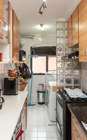 Apartamento à venda com 69m², 2 quartos e 3 vagasCozinha