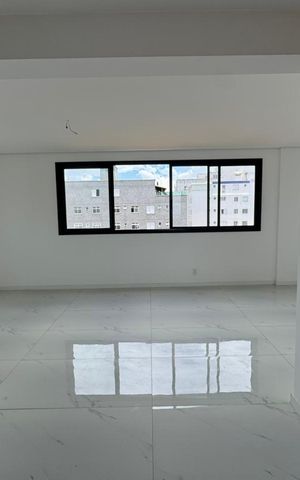 Apartamento à venda com 140m², 3 quartos e 2 vagas