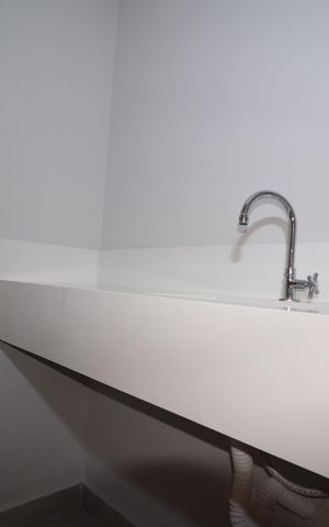 Casa à venda com 156m², 3 quartos e 2 vagasLavabo