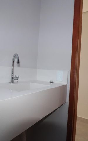 Casa à venda com 156m², 3 quartos e 2 vagasLavabo