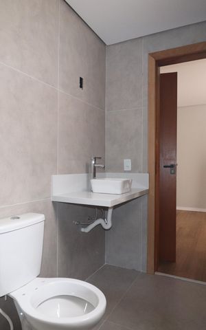 Casa à venda com 156m², 3 quartos e 2 vagasBanheiro Quarto 3 Suíte