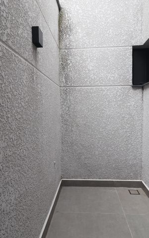 Casa à venda com 156m², 3 quartos e 2 vagasVaranda Quarto 3 Suíte