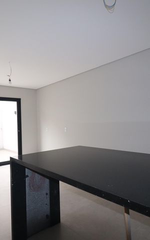Casa à venda com 156m², 3 quartos e 2 vagasCozinha