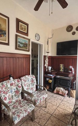 Casa à venda com 218m², 4 quartos e 3 vagas