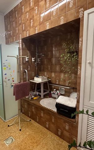 Casa à venda com 218m², 4 quartos e 3 vagas