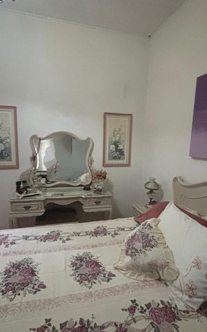 Casa à venda com 218m², 4 quartos e 3 vagas