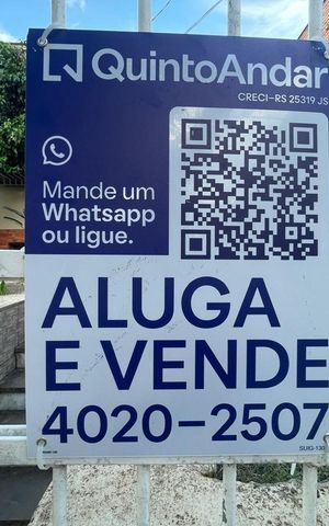Casa à venda com 218m², 4 quartos e 3 vagas Casa à venda com 218m², 4 quartos e 3 vagasPlaca Cod.SUIG-130