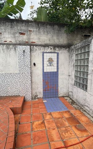 Casa à venda com 218m², 4 quartos e 3 vagas