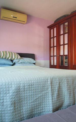 Casa à venda com 166m², 3 quartos e 3 vagasSuíte