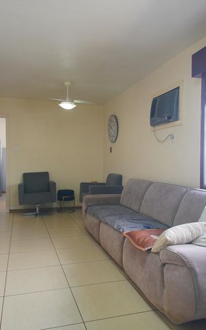 Casa à venda com 166m², 3 quartos e 3 vagasSala 2