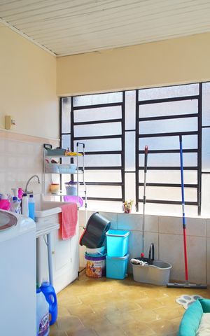 Casa à venda com 166m², 3 quartos e 3 vagasÁrea de Serviço