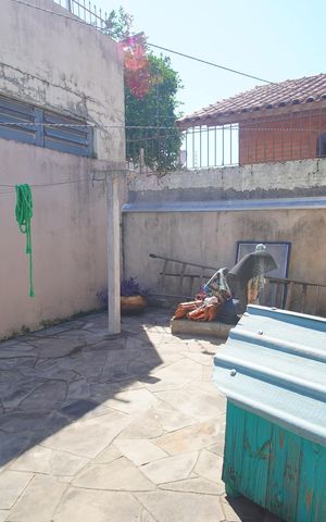 Casa à venda com 166m², 3 quartos e 3 vagasQuintal