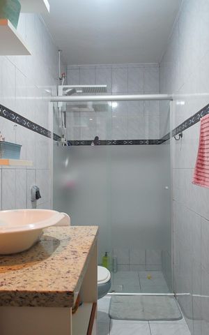 Casa à venda com 166m², 3 quartos e 3 vagasBanheiro da Suíte