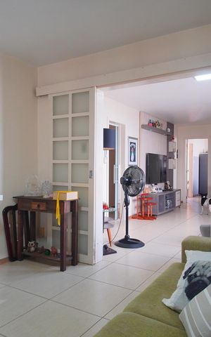 Casa à venda com 166m², 3 quartos e 3 vagasSala 1