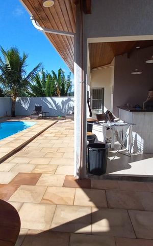 Casa de condomínio à venda com 184m², 4 quartos e 4 vagas