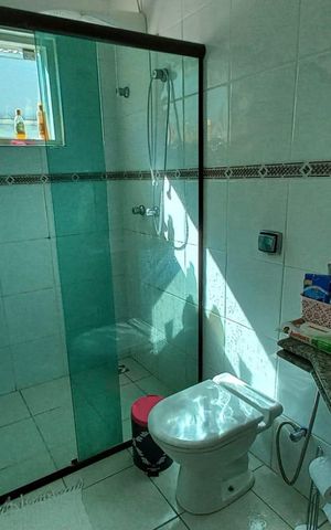 Casa de condomínio à venda com 184m², 4 quartos e 4 vagas