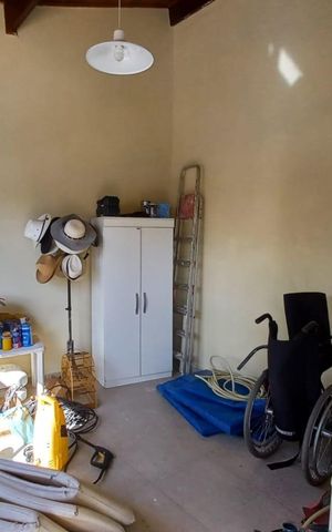 Casa de condomínio à venda com 184m², 4 quartos e 4 vagas