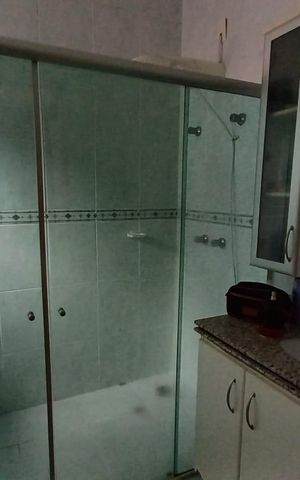 Casa de condomínio à venda com 184m², 4 quartos e 4 vagas