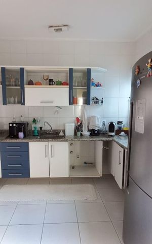 Casa de condomínio à venda com 184m², 4 quartos e 4 vagas