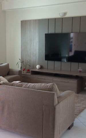 Casa de condomínio à venda com 184m², 4 quartos e 4 vagas
