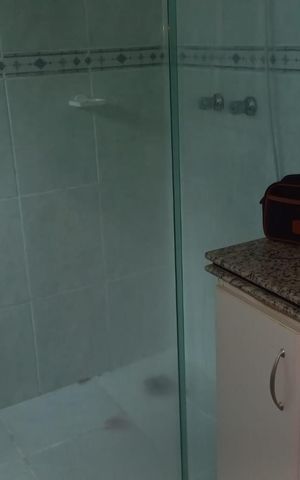 Casa de condomínio à venda com 184m², 4 quartos e 4 vagas