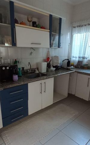 Casa de condomínio à venda com 184m², 4 quartos e 4 vagas