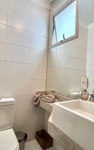 Apartamento à venda com 55m², 2 quartos e 1 vaga Apartamento à venda com 55m², 2 quartos e 1 vagaBanheiro Corredor