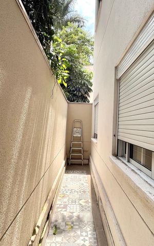 Apartamento à venda com 55m², 2 quartos e 1 vaga Apartamento à venda com 55m², 2 quartos e 1 vagaVaranda
