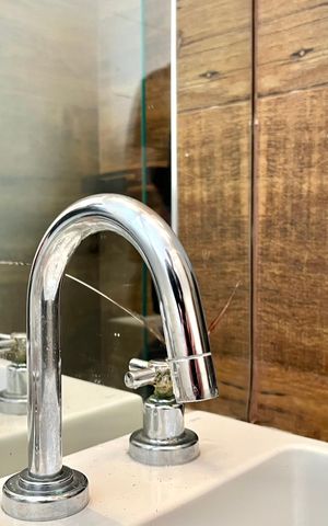 Apartamento à venda com 55m², 2 quartos e 1 vaga Apartamento à venda com 55m², 2 quartos e 1 vagaBanheiro Corredor