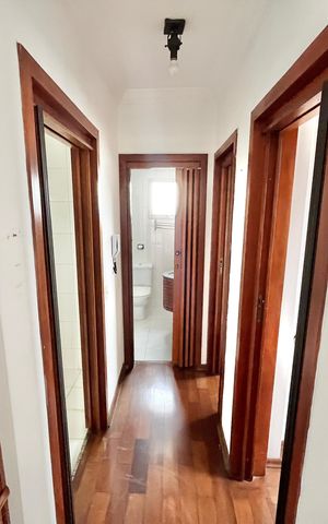 Apartamento à venda com 60m², 2 quartos e 2 vagasCorredor
