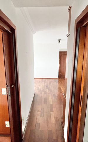 Apartamento à venda com 60m², 2 quartos e 2 vagasCorredor