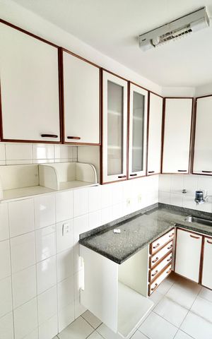 Apartamento à venda com 60m², 2 quartos e 2 vagasCozinha