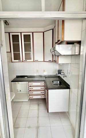 Apartamento à venda com 60m², 2 quartos e 2 vagasCozinha e Área de Serviço