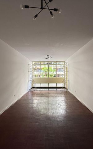 Apartamento para alugar com 168m², 3 quartos e 1 vaga