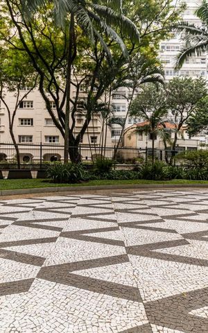 Apartamento para alugar com 168m², 4 quartos e 1 vaga Apartamento para alugar com 168m², 4 quartos e 1 vagaJardim