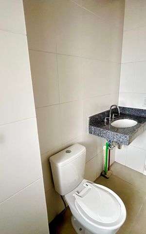 Apartamento à venda com 69m², 2 quartos e 2 vagas Apartamento à venda com 69m², 2 quartos e 2 vagasBanheiro 1