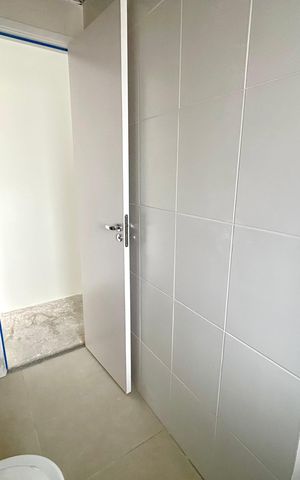 Apartamento à venda com 69m², 2 quartos e 2 vagas Apartamento à venda com 69m², 2 quartos e 2 vagasBanheiro 1