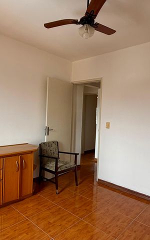 Casa à venda com 130m², 5 quartos e 1 vaga