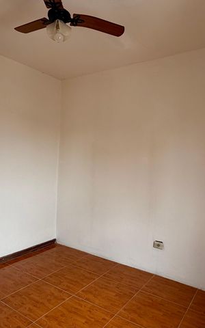 Casa à venda com 130m², 5 quartos e 1 vaga